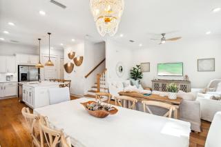 30A Hideaway by Stay on 30a - Pool, Bikes, Golf Cart - Inlet Beach - 9