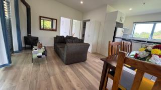 A private two bedroom haven nestled amongst an orchard - 7