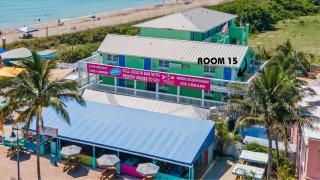 Oceanfront Inn Room #15- Inlet View- King Bed - Fort Pierce - 3