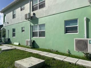 Sylmars Apartment Home - - 2