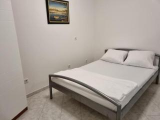 Apartment Remzi - Novalja - 2