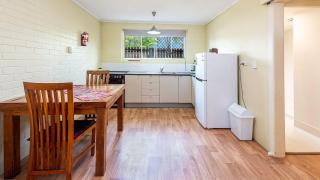 Coconut Palms Ground Floor Apartment - Scarness - 4
