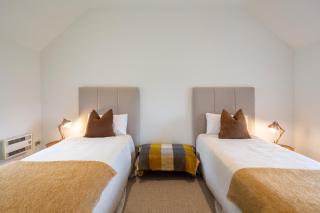 Kaingarua by Sotheby's Luxury Rental Homes - Queenstown - 2