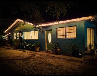 Riverside Cottage in the City Woods - Fort Myers - 6