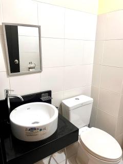 The Rochester Parklane Condominium - Manila - 9