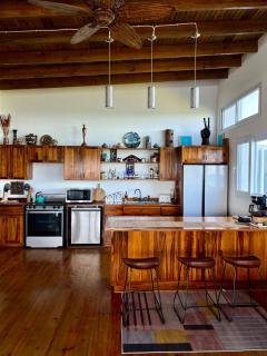 Casa De Arte, Roatan - Beachside Bliss - Camp Bay - 4