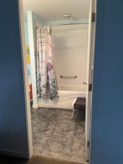 Oyster River Guest Room - Campbell River - 5