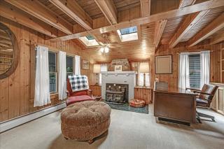 Muhlenberg Cottage - 5