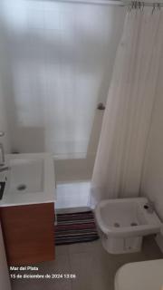 Depto Lamadrid zona Aldrey para 4 personas - 8