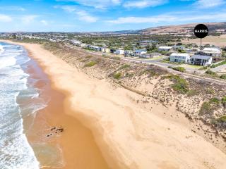 Seascape at Boomer 2 Ocean Rd Port Elliot - No Linen Included - 8