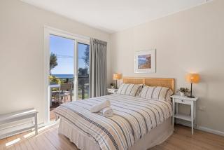 Beachhouse Currarong - Pet Friendly Beachfront - Currarong - 8