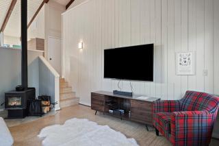 Pine Knoll - Bend - 4