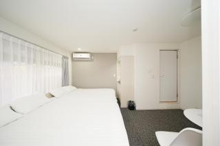 GLOU Koiwa Tokyo - Economic APT in a Japanese Local Shopping Street, with Direct Access to Shinjuku & Akihabara - Tokyo - 2