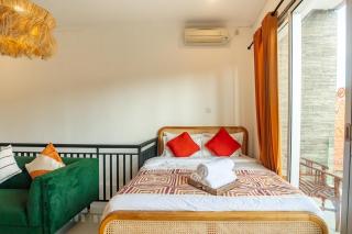 Central Cozy Villa 3BR 5min walk to shops, beach - 3