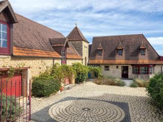 Authentique Propriété Périgourdine pour 18 Pers. avec Piscine Chauffée - FR-1-824-13 - 3