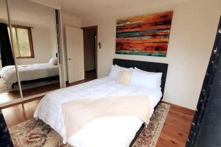 Suncoast Dallas short walk to Wollongong University - Keiraville - 5
