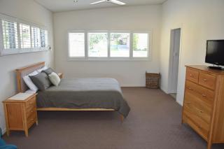 Cool and Calm - Bring your own linen - 2