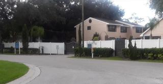 Ogun Suite-Technology Infused Stylish Home - Tampa - 2