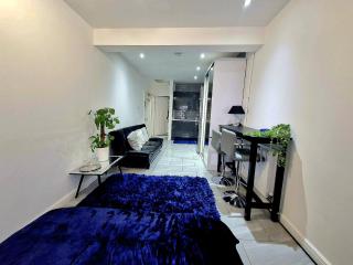 Aparths - Cleethorpes - 4