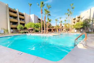 Renovated Condo With Pool, Spa, & Gym Access - Scottsdale - 9