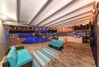Exquisite 3br Retreat With Private Pool - Scottsdale - 1
