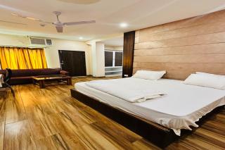 New Garden Inn Hotel - Kānpur - 4