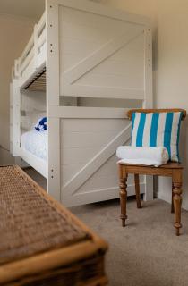 The Little Pearl - Front row at Beauty Bay - St Helens - 2