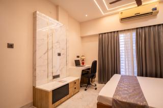 Stars' Homestay - Indore - 1