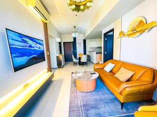Luxury 2BR Penthouse Across Uptown BGC I Modern - Manila - 8