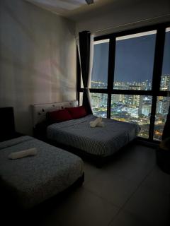 Rooftop Penang View & infinity pool suite apartment 3br 10 pax - George Town - 9