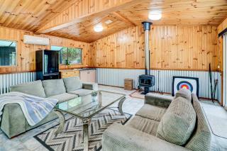 The Archer Retreat -  - 1