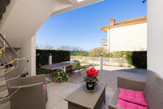 Beachfront Apartments - Jesenice - 4