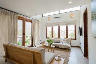 Treetop 1 - Spacious 3-bdr villa w master loft & ocean views - Bingin Beach - 2
