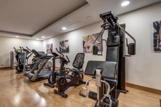Samara Resort Gym Spa Jacuzzi Pools in Marbella - Marbella - 3