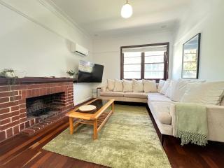 2 Cute Cosy Cottage Garden 2brms - Perth - 6