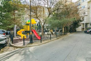 Tranquil Green Corner One Bedroom - Baku - 2