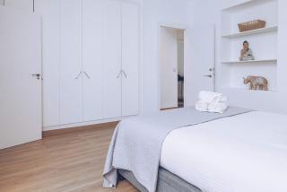 Elegant 2-BR Apartment with Unmatched Central Location - 3