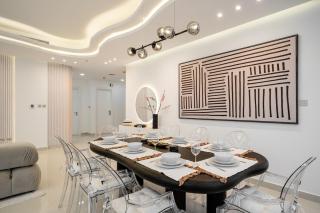 Lux 5BR Marina Apt with Jacuzzi, Walk to Beach, Gym - 8