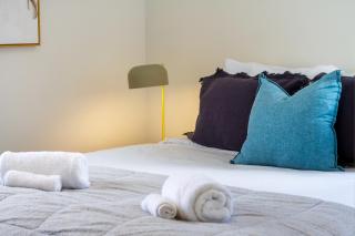 Heart of the CBD, 1 bed with car park - 8