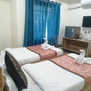 Pavilion City Hotel - Nowgong - 4