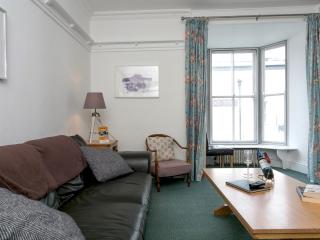 Grade 2 Listed Spacious Town House in Beaumaris Pass the keys - Beaumaris - 1