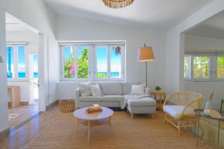 Casa Del Mar Beach Front Oasis - 0