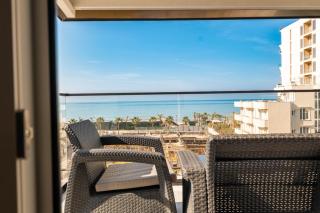 Golemi Lux Hotel - Golem - 1