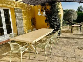 Villa 4 bedrooms for 8 People with Heated Pool 4km from Aix Center, Agarrus Aix - Aix-en-Provence - 9