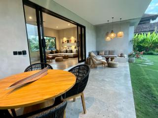 Jiwaku di Bali - 1