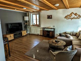 Premium Ferienwohnung Alpenblick Dorner - Modern - gemütlich - große Terrasse - Balkon & ruhige Lage - 4