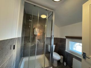 Victoria Road Swindon - 1 Bedroom Apartment - Swindon - 1