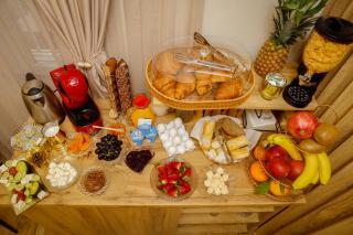 Hotel Petite Maison Hermes - Tirana - 3