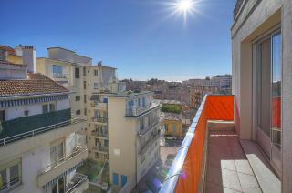 2 pieces proche Carnot avec apercu mer A1B244 - Cannes - 2