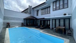 Bali mansion kuta - Legian - 1